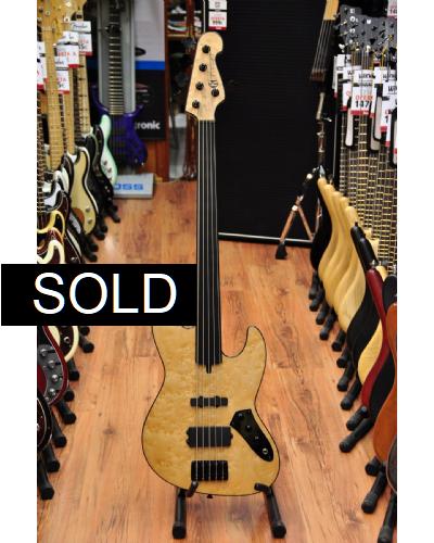 Maruszczyk Elwood 5a Fretless